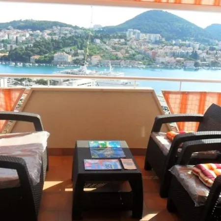 Rooms Anela With Large Common Tarrace And Beautiful Sea View Dubrovnik Exterior photo