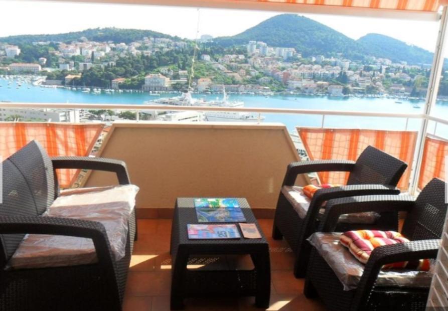 Anela With Large Common Tarrace And Beautiful Sea View Dubrovnik