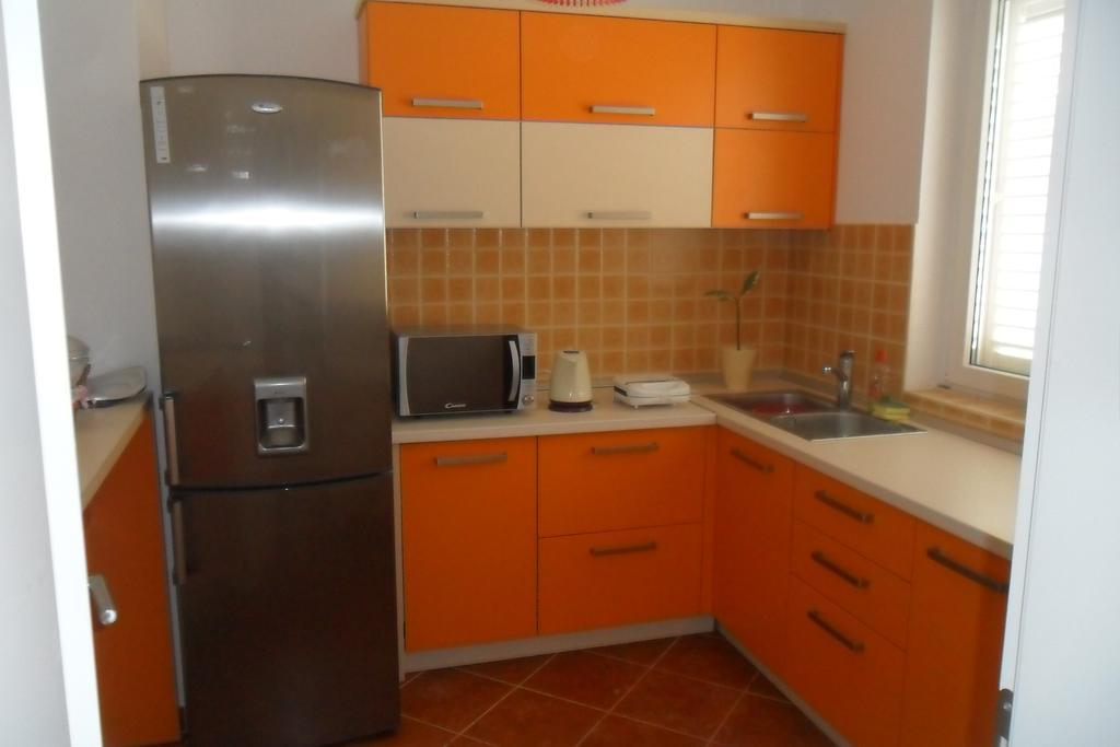 Guest house Anela With Large Common Tarrace And Beautiful Sea View 3*