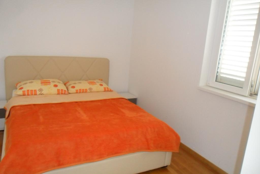 Guest house Anela With Large Common Tarrace And Beautiful Sea View 3*
