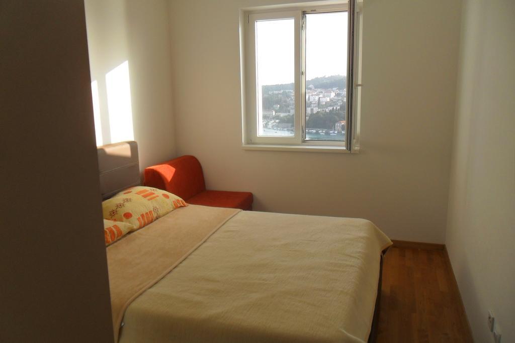 Anela With Large Common Tarrace And Beautiful Sea View Guest house 3*