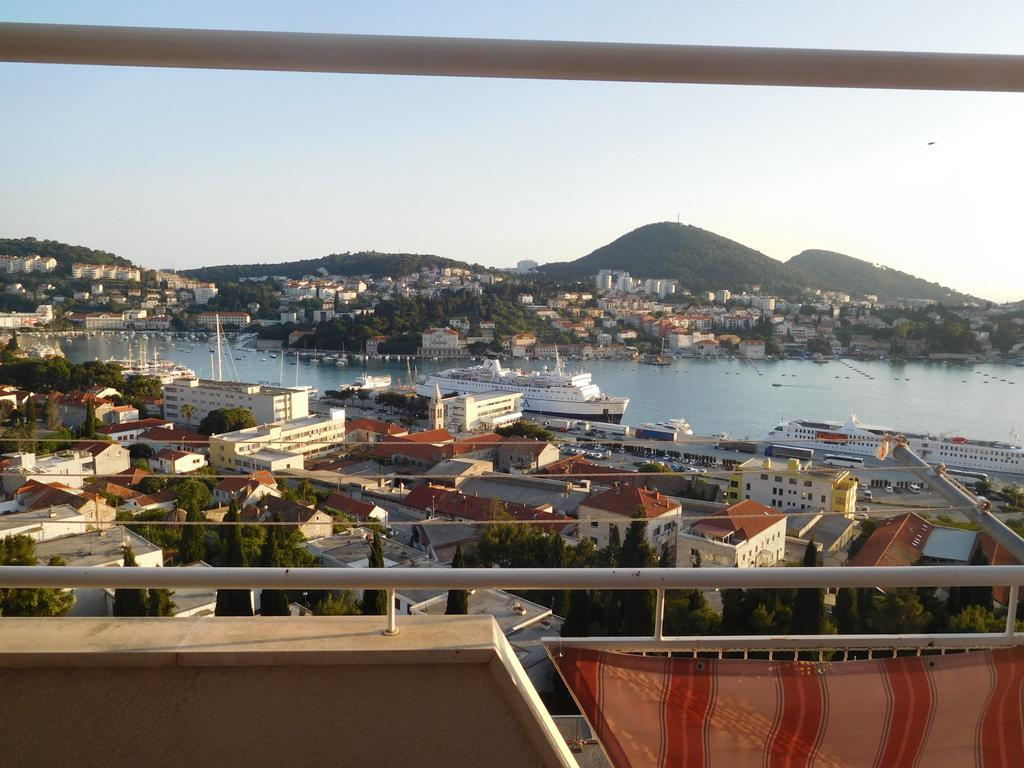 Guest house Anela With Large Common Tarrace And Beautiful Sea View 3*