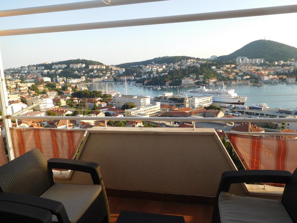 Anela With Large Common Tarrace And Beautiful Sea View Dubrovnik